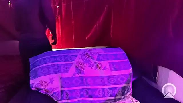 Your_desi_delhiwali from StripChat is Freechat