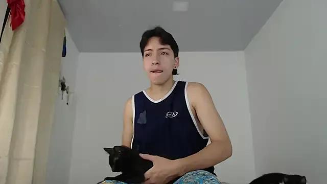 Your_favorite_ftm_ from StripChat is Freechat