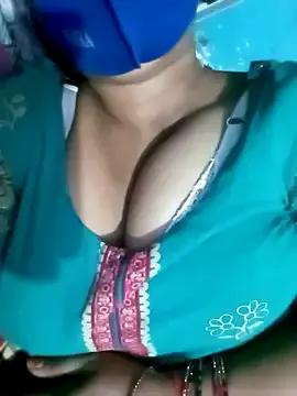 your_favourite_bhabhi from StripChat is Freechat