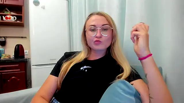 your_Goddess_Eva from StripChat is Freechat