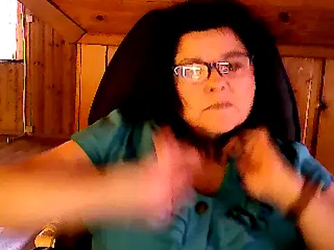 Your_marina from StripChat is Freechat