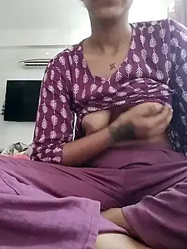 your_sexooh from StripChat is Freechat