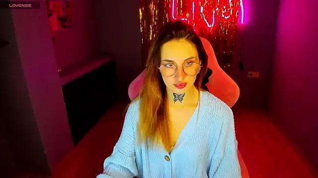 Try our streaming cams variety and talk on a personal level with our adorable girls streamers, showing off their bountiful shapes and dildos.