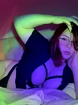 Yourcutesarah from StripChat