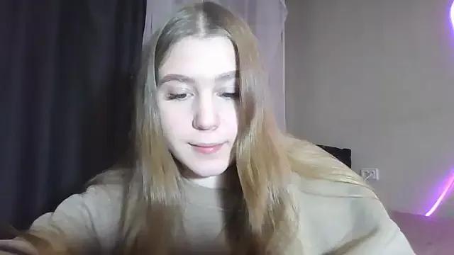 Yourhoney_Lola_ from StripChat