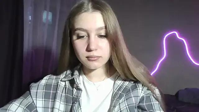 Yourhoney_Lola_ from StripChat