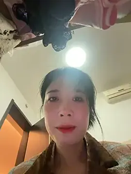 yourkeer from StripChat is Freechat