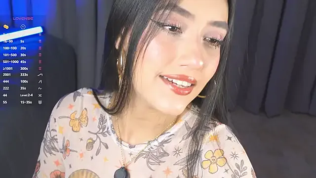 yourlittlesucubus from StripChat is Freechat