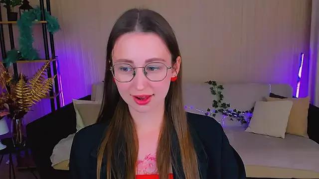 YourLovellyStory from StripChat is Freechat