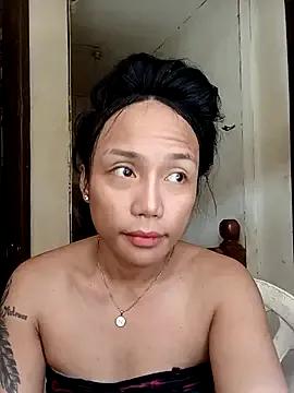 YourNikkieXxx from StripChat is Freechat