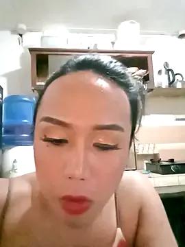 YourNikkieXxx from StripChat is Freechat