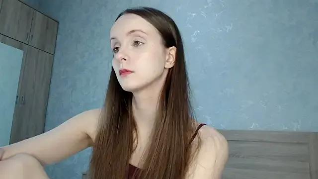 Yourplayfulspark from StripChat is Freechat