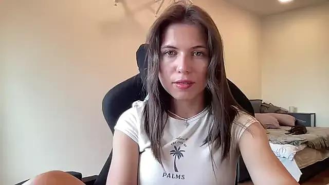 YourrAngelllll from StripChat is Freechat