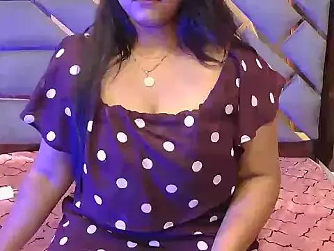 yours-ishika from StripChat is Freechat