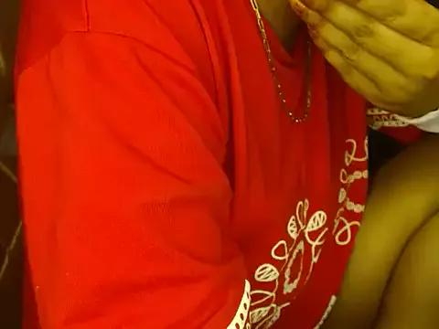 Yours_jann from StripChat is Freechat