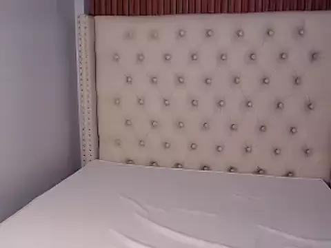 YourSexyHotAsian from StripChat is Freechat