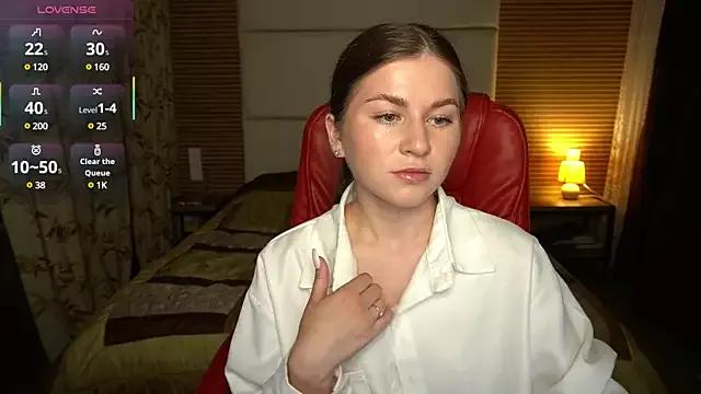 YoursGirlAlice from StripChat is Freechat