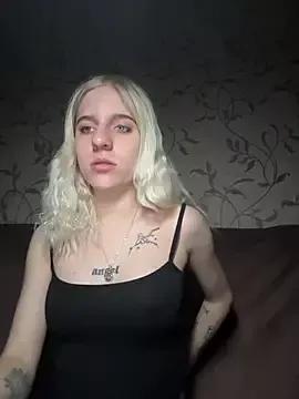 YourSunnyBabyLove from StripChat is Freechat