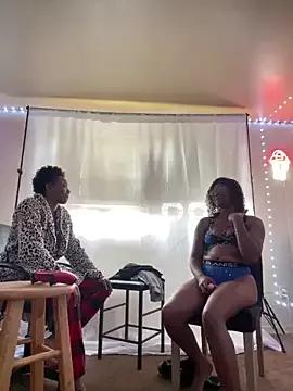 YourTransKing from StripChat is Freechat
