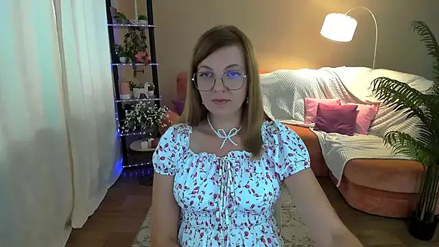 Try our streaming cams variety and talk on a personal level with our adorable girls streamers, showing off their bountiful shapes and dildos.