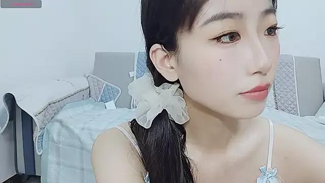 Yoyoo-688 from StripChat is Freechat