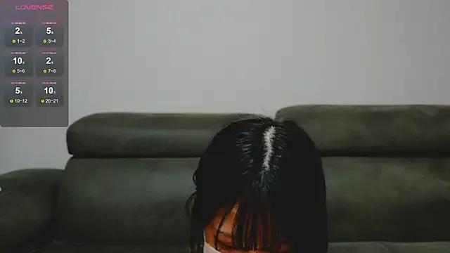 yua____chan from StripChat is Freechat