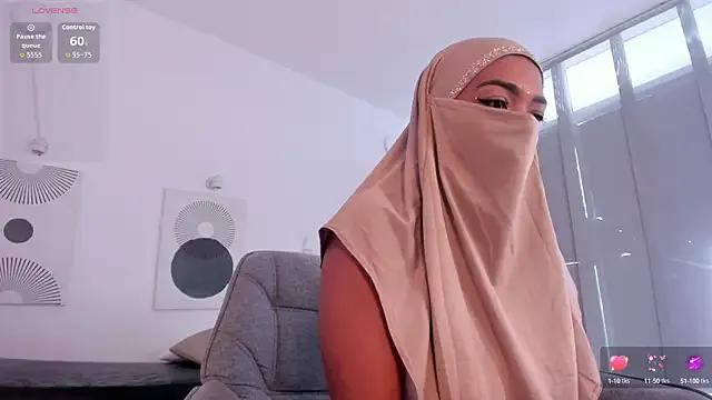 Yuli_arabic from StripChat