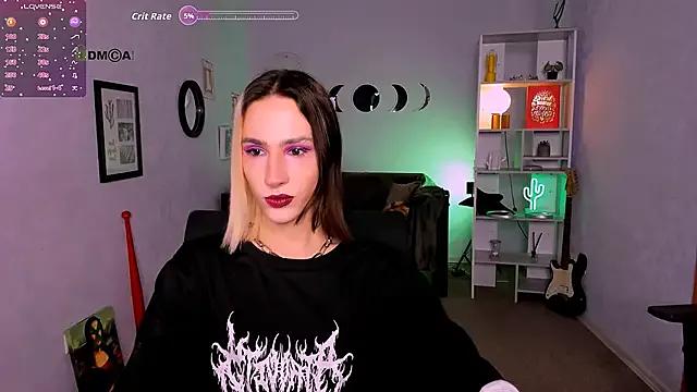 Try our streaming cams variety and talk on a personal level with our adorable girls streamers, showing off their bountiful shapes and dildos.