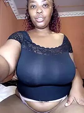 Yummy-Cat from StripChat