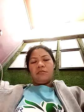 Yummymarie09 from StripChat