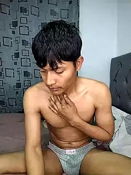 Yummyyeta from StripChat