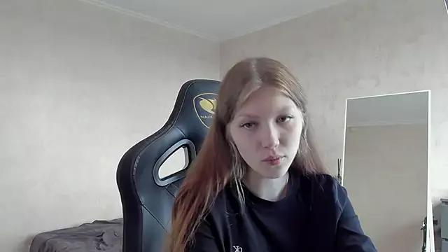 Try our streaming cams variety and talk on a personal level with our adorable girls streamers, showing off their bountiful shapes and dildos.