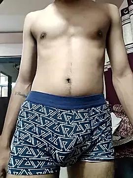 yung_cplz from StripChat is Freechat