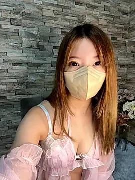 yuuhichan from StripChat is Freechat