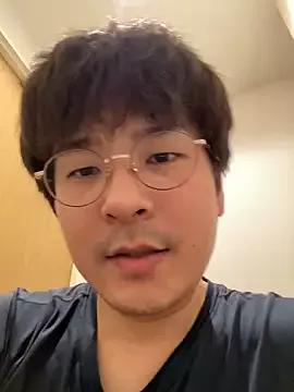yuuki8910 from StripChat