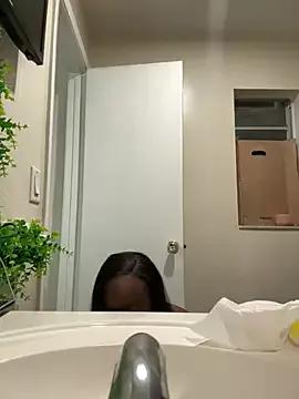 Zadaraye from StripChat
