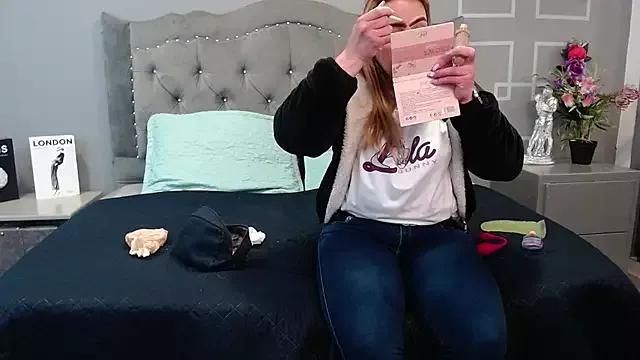 ZaharaBennet from StripChat is Freechat