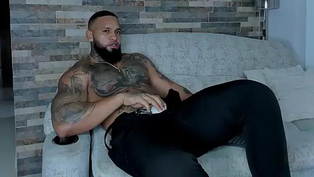 zaiin_diesel from StripChat