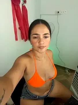 Zamara_outsite from StripChat