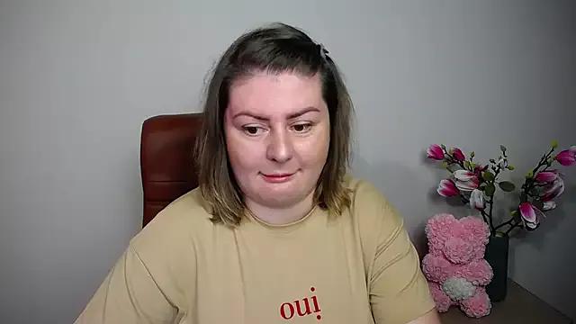 ZannaDreil from StripChat