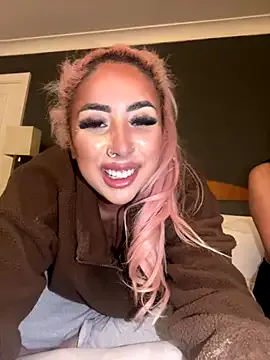 zara_bellexx from StripChat is Freechat