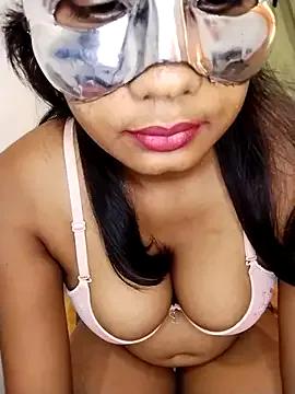 Zaraangle from StripChat is Private