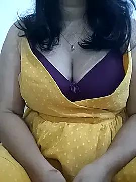 Zarah_Deep from StripChat is Freechat