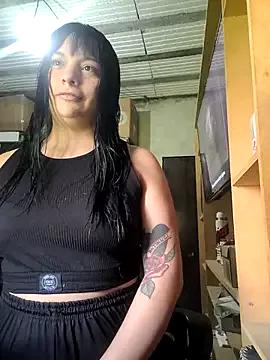 ZaraHoney from StripChat
