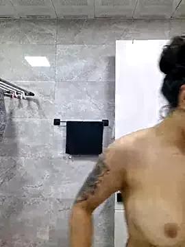 Zarayuce from StripChat is Freechat