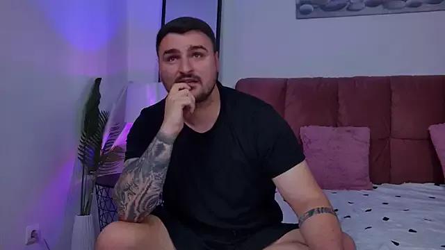 ZaynWilder from StripChat is Freechat