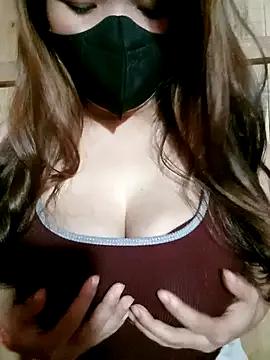 ZazaLy from StripChat