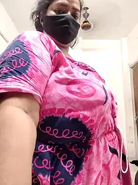 Zeepe19 from StripChat