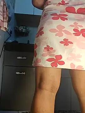 ZeharSiAda from StripChat is Freechat