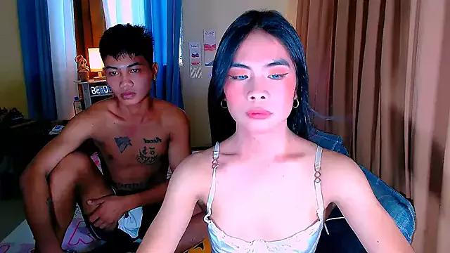 zeusdaven from StripChat is Freechat